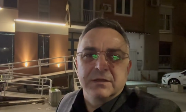 Nervozohet Besnik Tahiri me komunikacionin në Prishtinë  ka disa fjal për Ramën  Ndali eksperimentet  qyteti është bllokad