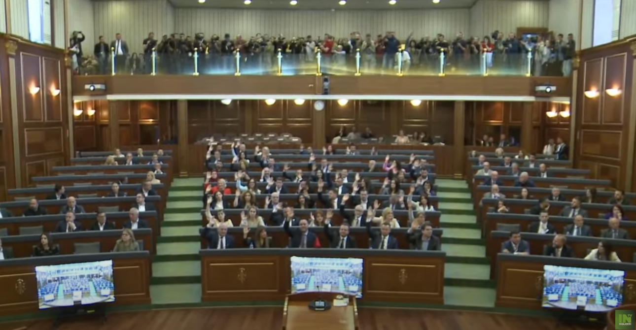 Përpjekja e re e VV së u refuzua keq nga opozita  Dështon sërish  ndërpritet seanca
