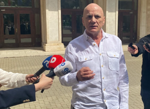 Gani Geci i kundërpërgjigjet Faton Pecit për SMS  ky është versioni i tij